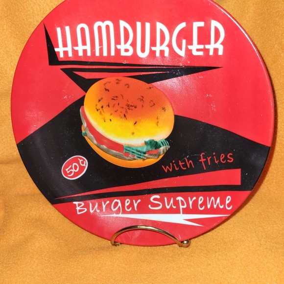 Set Of 3 Fun plates, Great for TV room, (hamburger, popcorn and ice cream) 9". - Picture 3 of 5